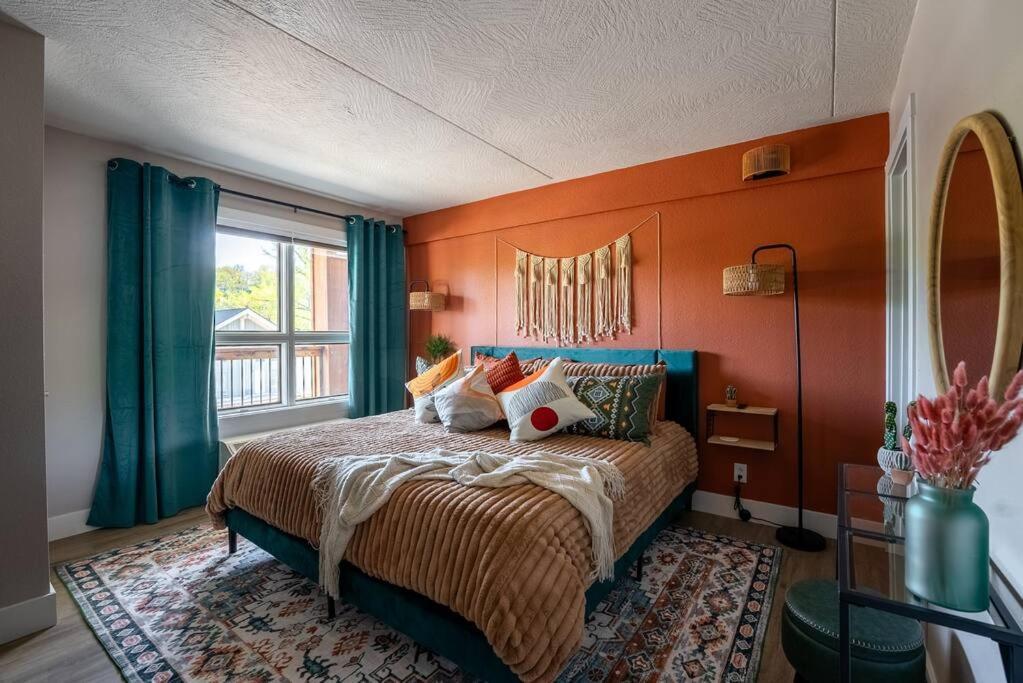Pet Friendly Boho Condo With Pool--Fitness Center--Next To The Branson Landing--Close To Convention Center And Kanakuk Esterno foto